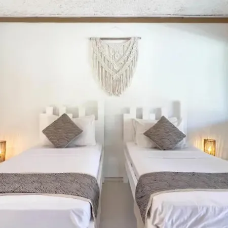The Green Room Seminyak Exterior photo