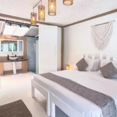The Green Room Seminyak Exterior photo