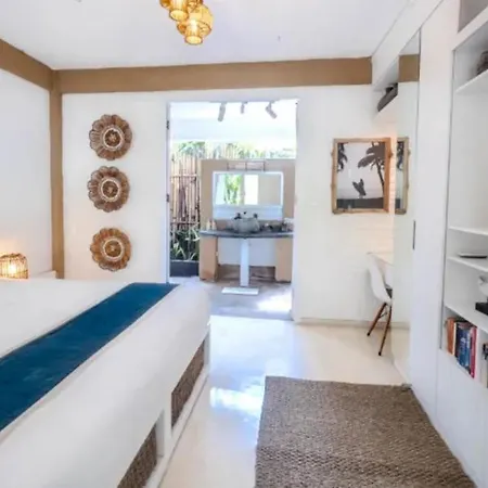 The Green Room Seminyak Exterior photo